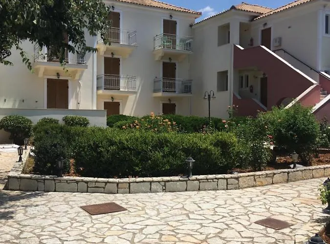 Georges Estates Отель